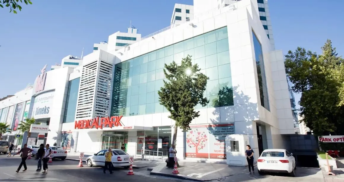 Medical Park Antalya hospital building exterior