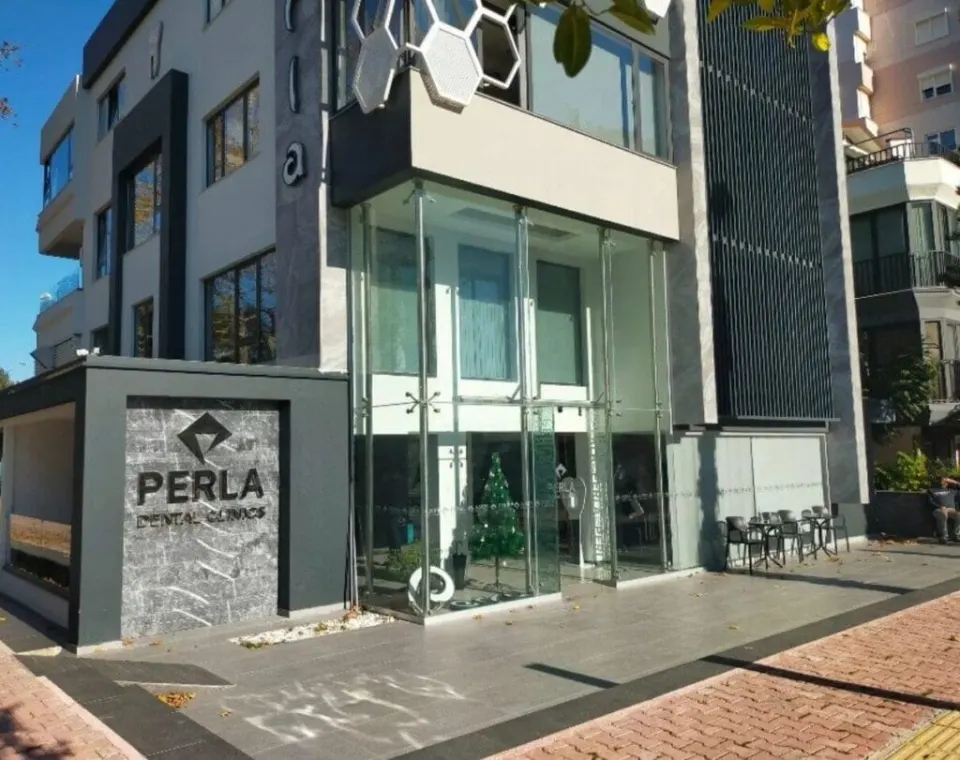 perla dental clinic antalya turkey