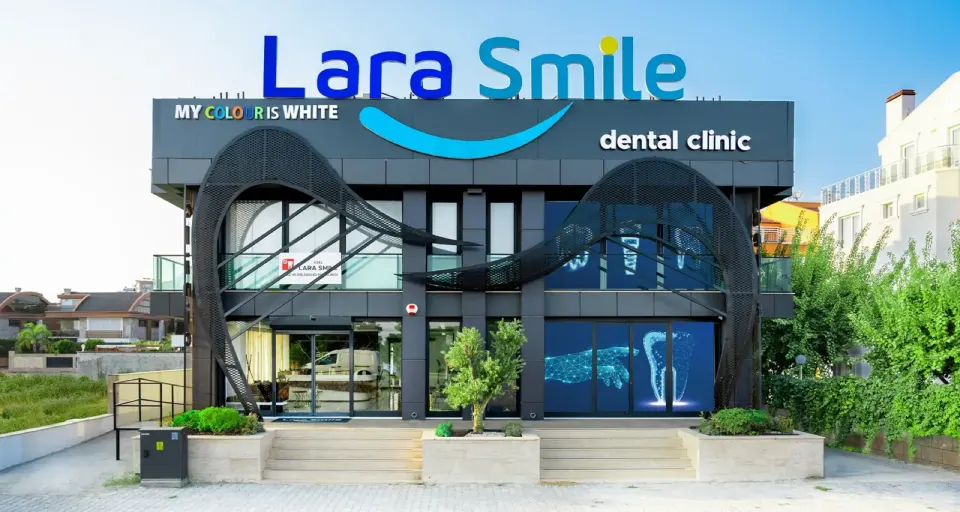 Lara Smile dental clinic building exterior